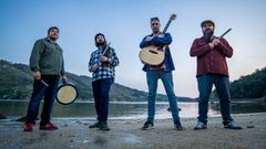 La banda, en una imagen tomada en Ferrol