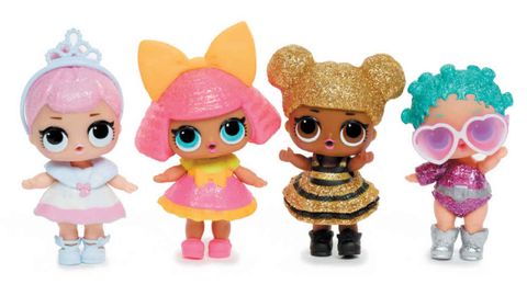 1. Las LOL Surprise. Son todo un bum. Mu�ecas sorpresa que se esconden en el interior de una bola que, como una cebolla, tiene distintas capas, cada una con un regalo