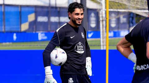 Leo Rom�n, durante la primera semana de pretemporada del Deportivo.