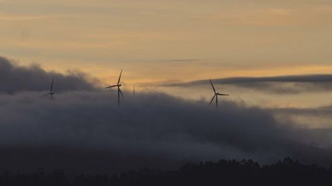 Parque e&oacute;lico do Corz&aacute;n, en Negreira
