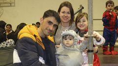 Arranque del entroido de A Laracha con una abarrotada fiesta