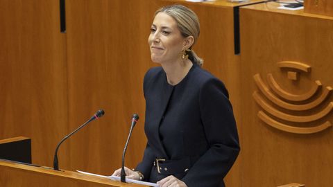 La presidenta de Extremadura en funciones, Mar�a Guardiola, en el Parlamento en la segunda votaci�n de su investidura