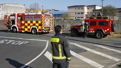 Operativo del SPEIS Nar�n para retirar un nido,�en 2016, cuando a�n no contaban con equipos espec�ficos