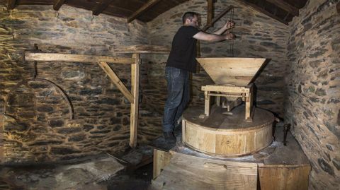 A maquinaria do mu��o foi reconstru�da con r�plicas exactas das pezas orixinais