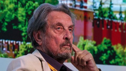 Errol Musk, de 79 aos, padre del magnate