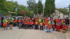 El grupo de peregrinos de la Asociaci�n Grupo CompostELA llegaron ayer a Boente (Arz�a)