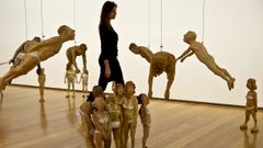 Detalle de la exposici�n de �lvaro de la Vega en el museo vigu�s Marco