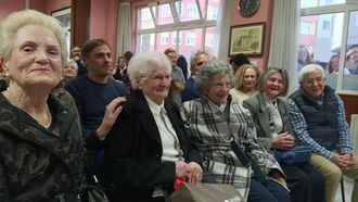 Homenaje a Maruja Saavedra, la querida tendera de Ultramar