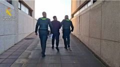 Uno de los detenidos.