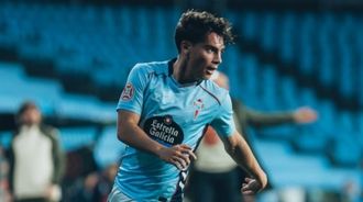 Cristian Carro, en un partido de esta temporada con el Celta Fortuna.