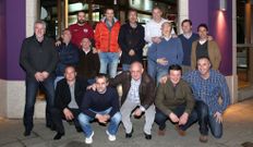 Asistentes a la reuni�n de exjugadores del Berganti�os. 