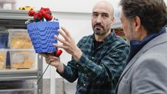 El emprendedor retornado Pablo Gonzlez, con el secretario xeral da Emigracin Antonio Rodrguez Miranda