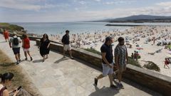 La playa focense de A Rapadoira es todo un referente en la comarca mariana