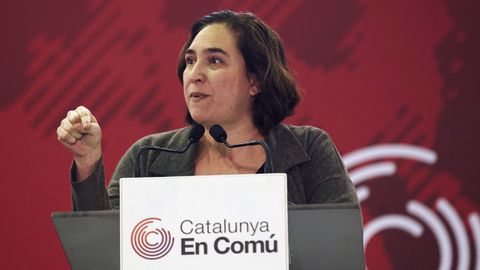 Colau expulsa al PSC del Ayuntamiento de Barcelona