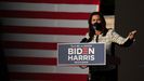 La gobernadora de Míchigan, Gretchen Whitmer, en un mitin de la campaña de Biden el pasado septiembre
