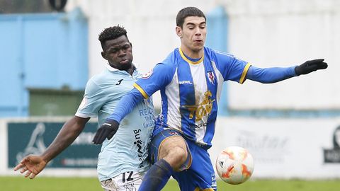 Junior, en la imagen contra el Arzúa, anotó el 1-1 en el Baltasar Pujales