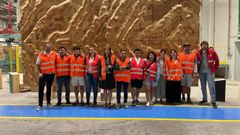 La delegaci�n del m�ster de la Universidad del Pa�s Vasco durante una de las visitas