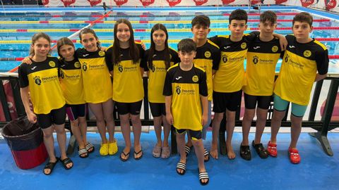 Integrantes del Club Salvamento de A Laracha en el nacional de B�tera, Valencia.