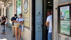 Las colas ahora se forman en las farmacias de Lisboa para acceder a test r�pidos.