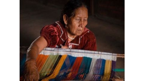 Una de las artesanas de Guatemala con la que trabaja el equipo.