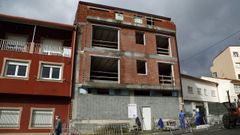 Construcci�n retomada en Praia Xard�n, en Boiro