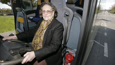 Luisa Hermida, en una imagen de archivo del a&ntilde;o 2016. Luisa fue conductora de autobuses y camiones desde el&nbsp;1980 en la empresa Darriba, fundada por su marido