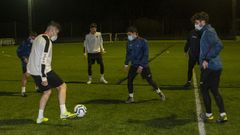 Imagen de uno de los entrenamientos del Boiro de esta temporada
