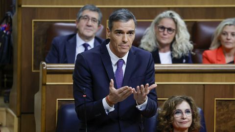 El presidente del Gobierno, Pedro Snchez, interviene en el pleno de este mircoles en el Congreso.
