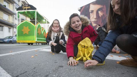 Desfile en Carballo