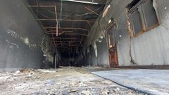 Estado en el que ha quedado uno de los pasillos comunes del edificio tras el incendio