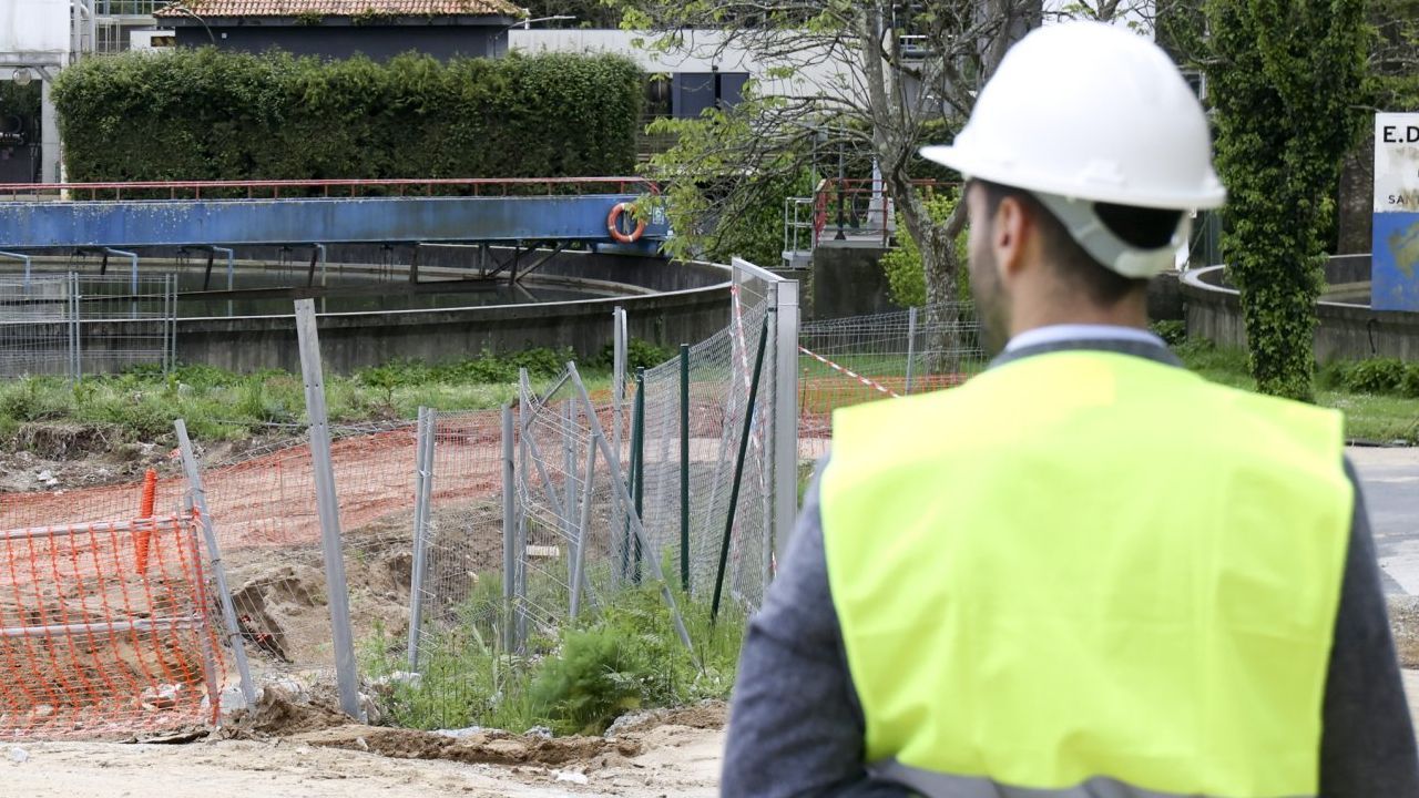 Eliminan un punto de vertido de aguas residuales en Brens, Cee