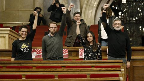 Investidura aplazada que no desconvocada en el Parlament