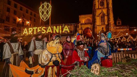 Cabalgata de los Reyes Magos en Oviedo 2025
