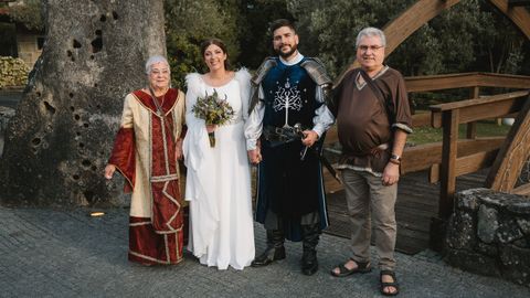 Con más invitados