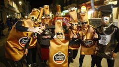 Foto de archivo de participantes en un desfile de carnaval en Vegadeo