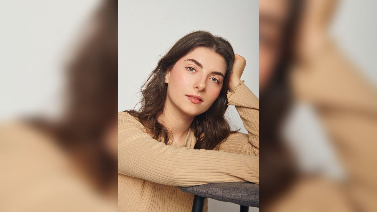 La lucense Rocío López busca apoyo para Recantos de Luar