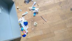 JERINGUILLAS EN UN EDIFICIO ABANDONADO DE PALAVEA 