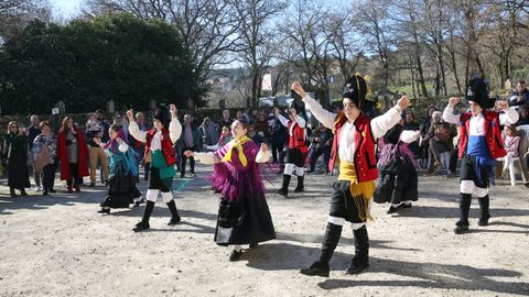 Celebracin de San Mauro con misa y procesin, y despus degustacin de callos y empanada