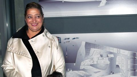 Zaha Hadid en Bilbao durante la presentacin del proyecto ganador de la sede de Euskotren