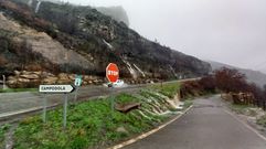 Las fotos de los problemas por la lluvia en las carreteras de Folgoso do Courel