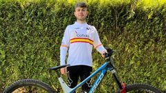 Roi Jorge V�zquez, ciclista de Lousame.
