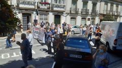 Las protestas tienen lugar en la r�a da Pravia, a la altura de la alameda
