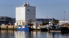 Unha vista xeral do porto de Tragobe