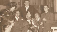 Socios Pe�a Rapadoira; Lola de Tatino, Luis Cordeiro, Moncho Hermida, Paquito Maa��n, un empleado de Bah�a SL y Pinto.