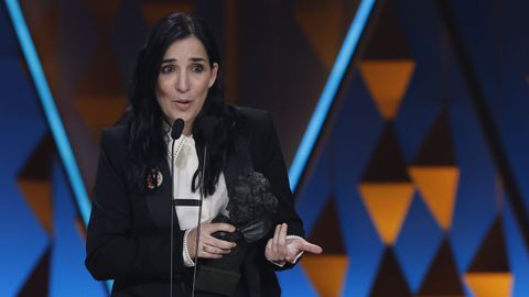 Alauda Ruiz de Arzua gana el Goya a mejor direcci�n por su pel�cula �Los domingos�