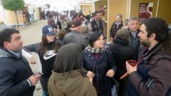 Visitantes de los puestos de venta de vino en la edici�n del 2018 de la Feira do Vi�o de Quiroga