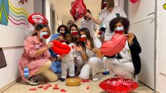 Los besos protagonizaron el D�a del Ni�o Hospitalizado en el CHUO