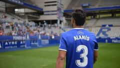 Oswaldo Alanis Real Oviedo Carlos Tartiere.Alanis, durante su presentacion con el Real Oviedo