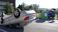Accidente de trfico en el lugar de O Pazo en Rianxo