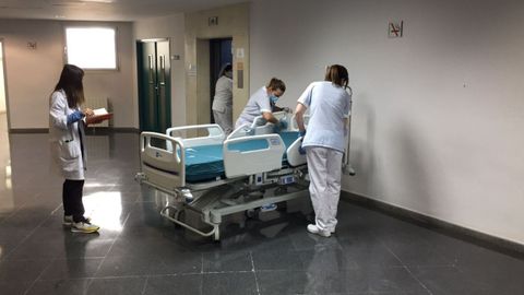 Una de las 250 camas el�ctricas que el Hospital Valle del Nal�n ha adquirido